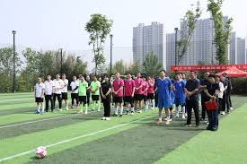 探索足球装备商的创新理念与无球跑动的意义